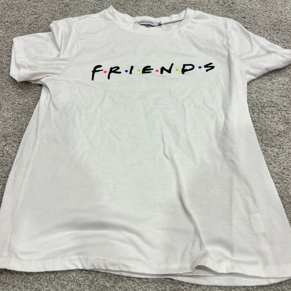 MISSLOOK White 'Friends' T-Shirt